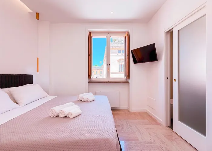 Apollo Suites